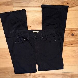 Black Levi’s 726 Bootcut Jeans Size 31